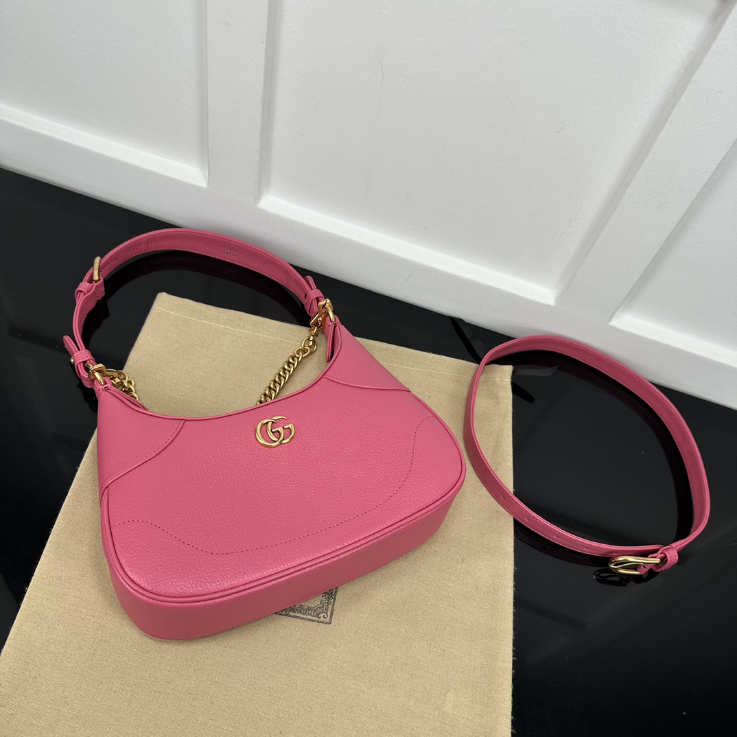 Gucci Hobo Bags